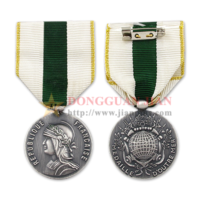 Militärische Medaillen